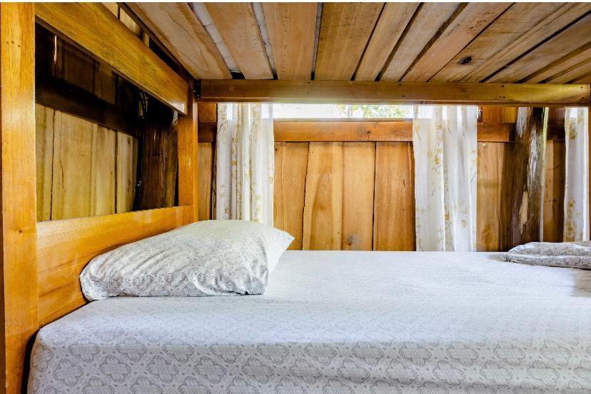 Luminosa Uvita Hostel Екстер'єр фото